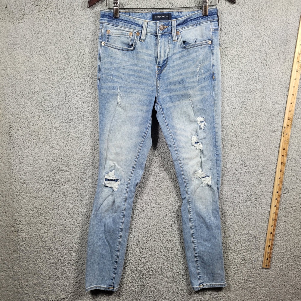 Aeropostale Women's Ripped‎ Distressed Light Wash Skinny Jeans